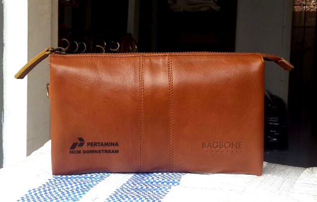 Custom leather pouch 2025